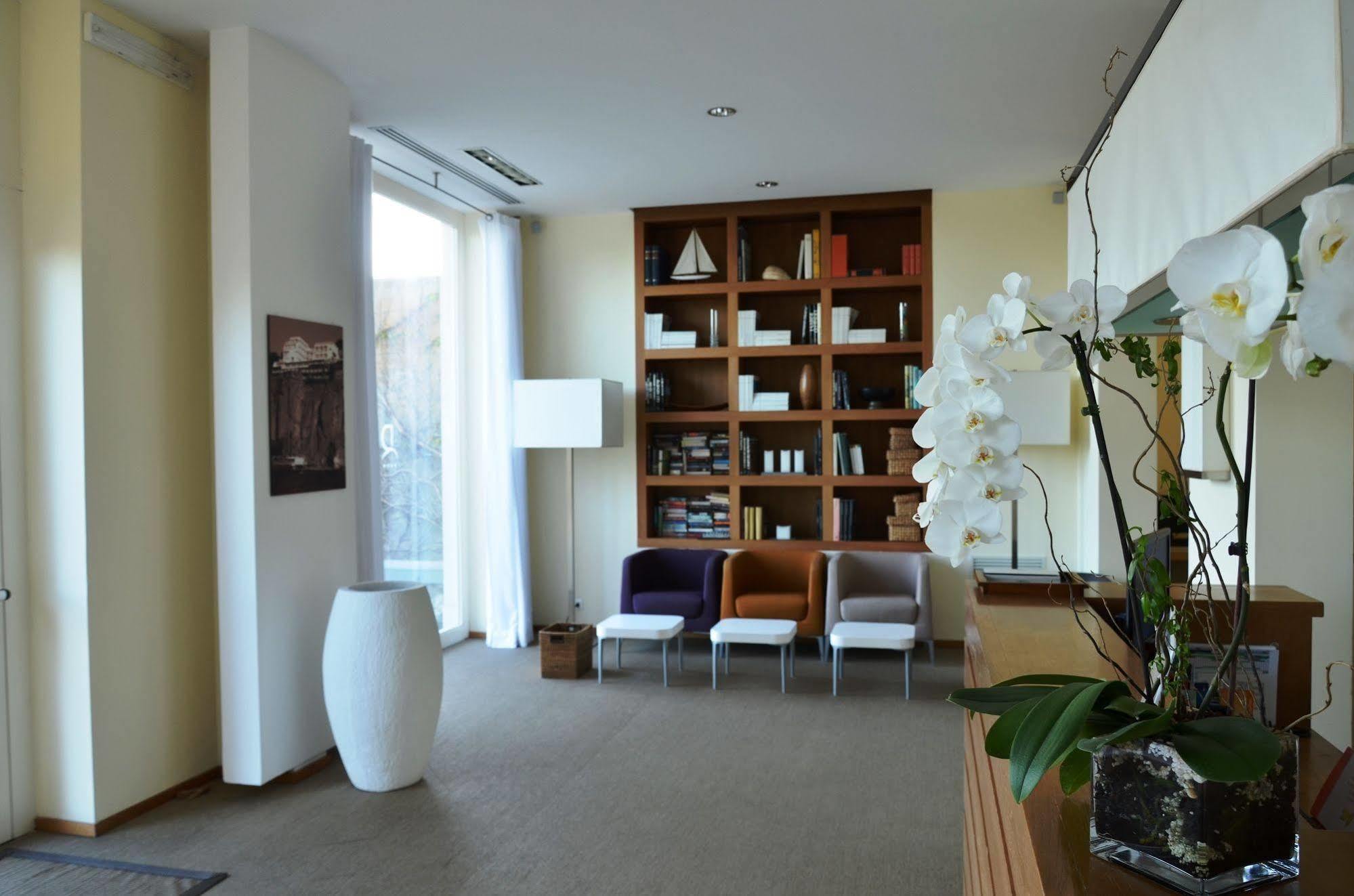 Rota Suites Сорренто Экстерьер фото